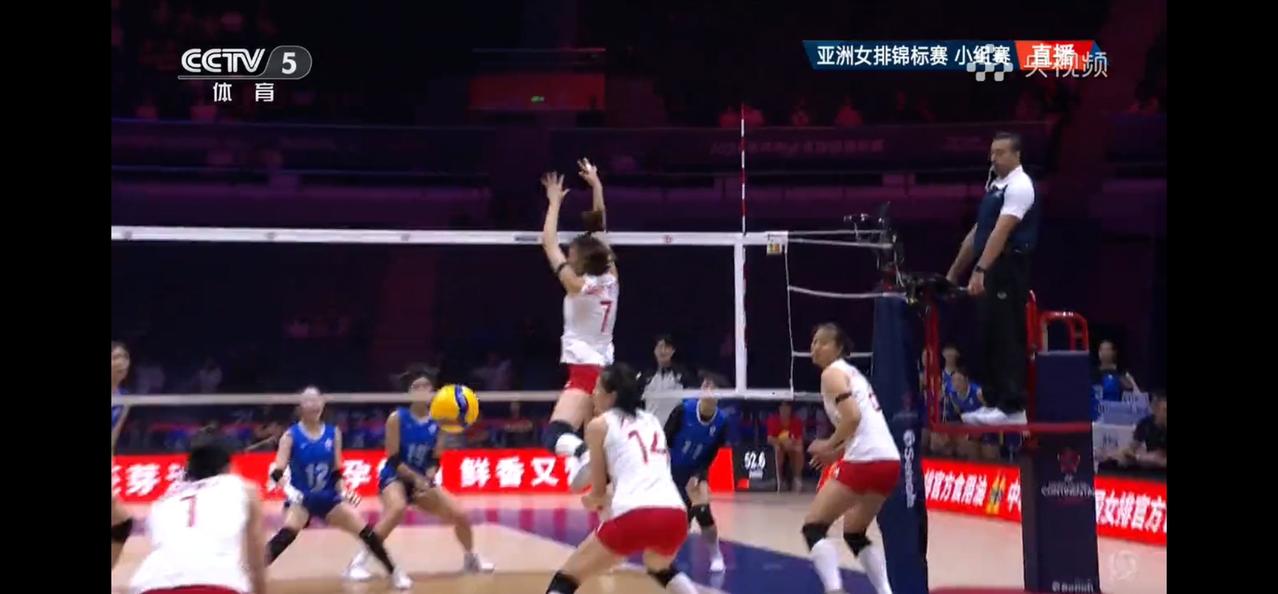女排亚锦赛中国女排今晚迎来小组赛第3个对手中国台北女排，结果中国女排以3：0获胜