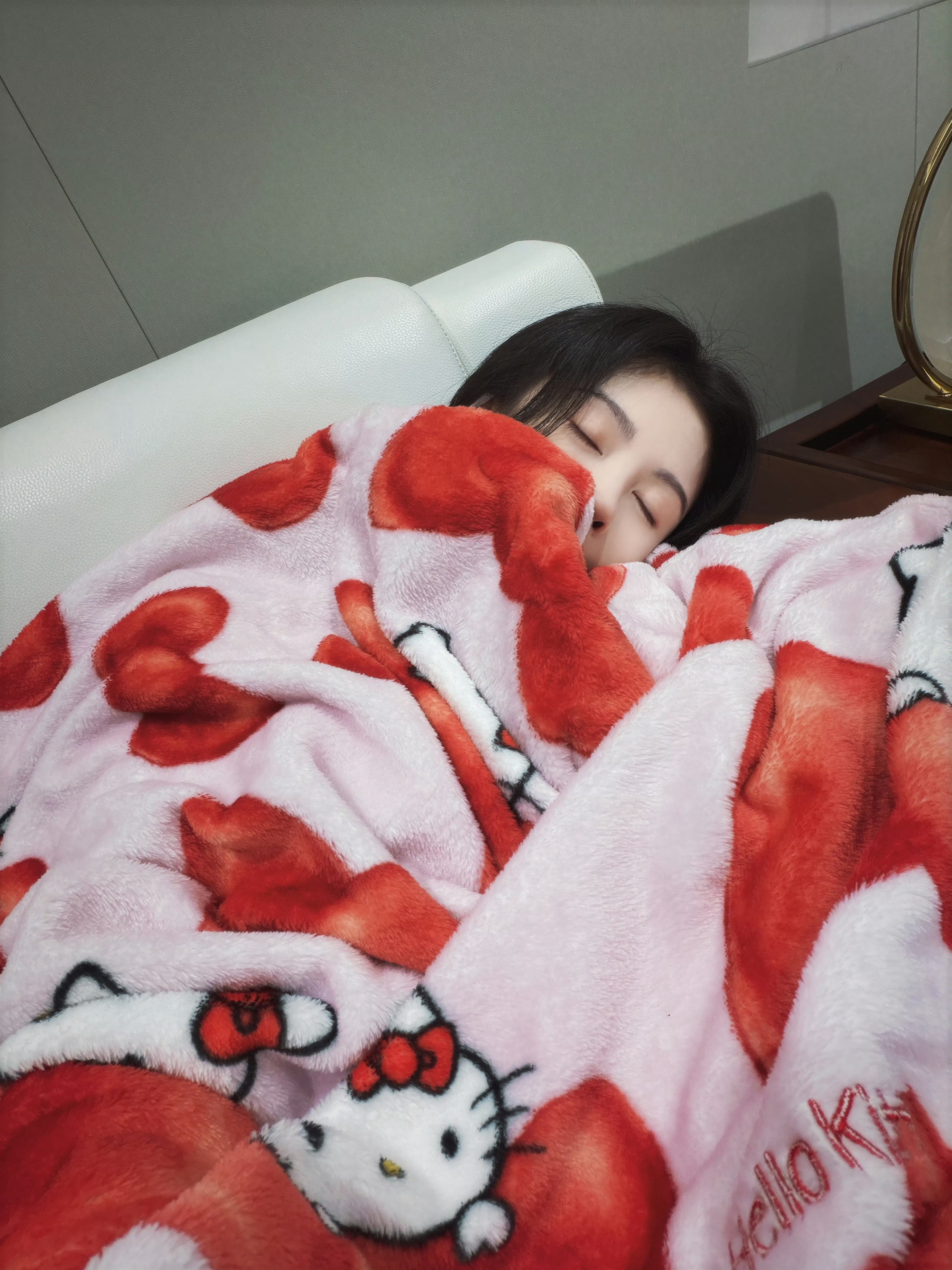 鞠婧祎 相亲相爱祎家🐷😴 