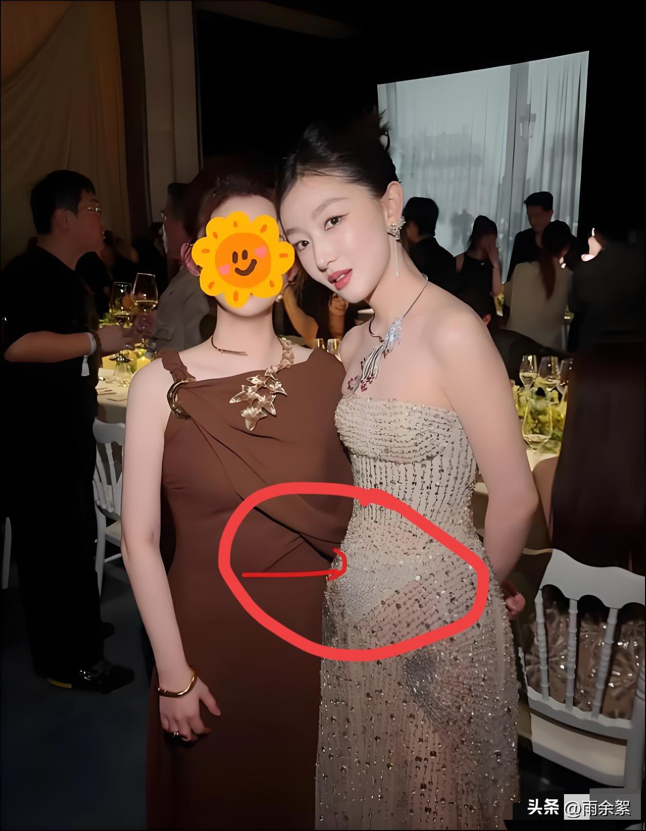 小腹隆起？滴酒不沾？34岁的周冬雨这是啥情况？

娱乐圈又传喜事：周冬雨和刘昊然