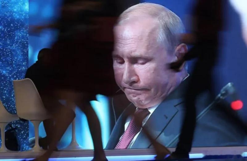 【《卫报》：普京曾认为90%的乌克兰人会支持入侵】网页链接在2022年2月全面入