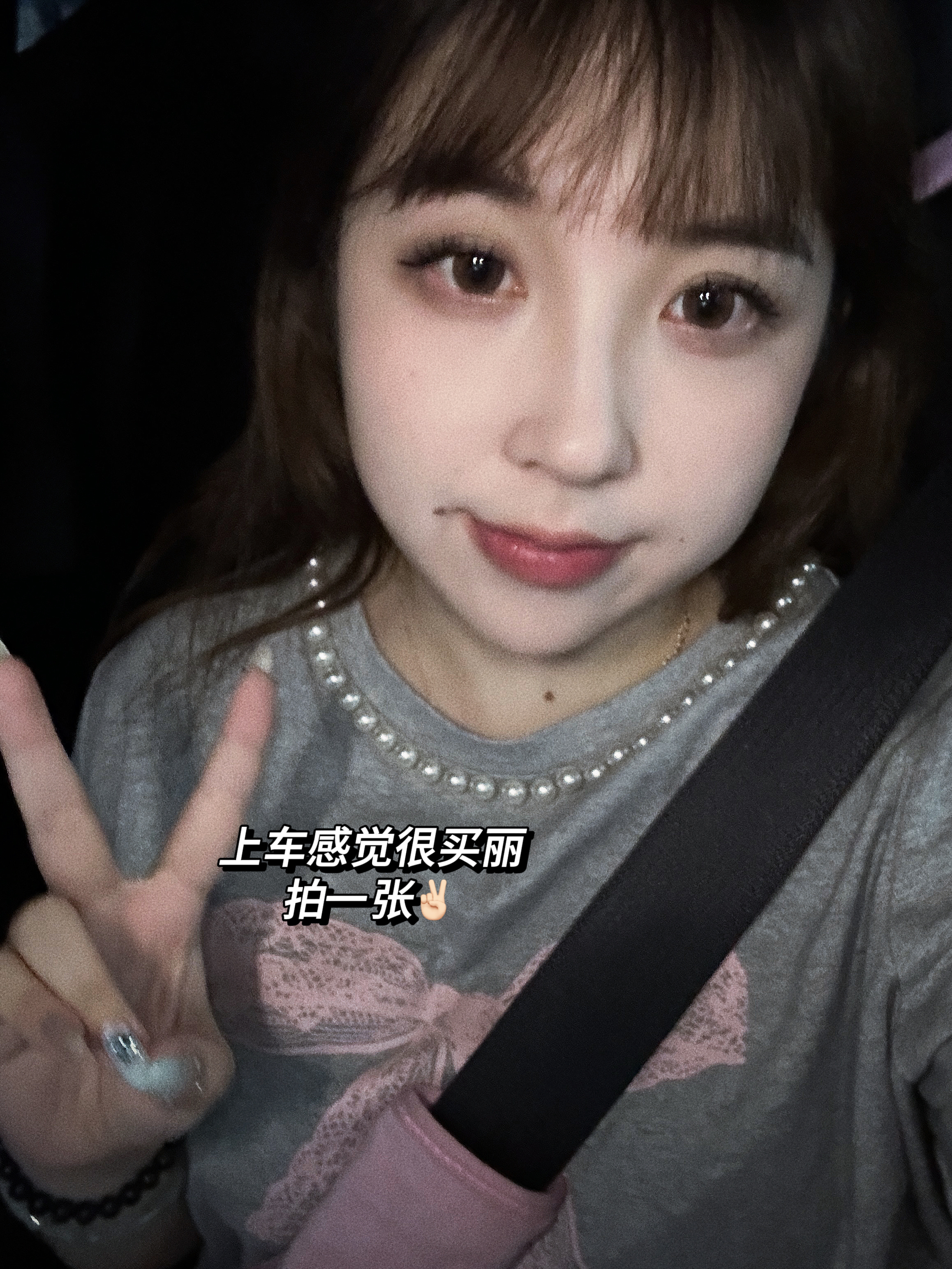 小黄快乐日记25/100大吃特吃一日游夏天出门我就会挥汗如雨汗腺是可以不用这么发
