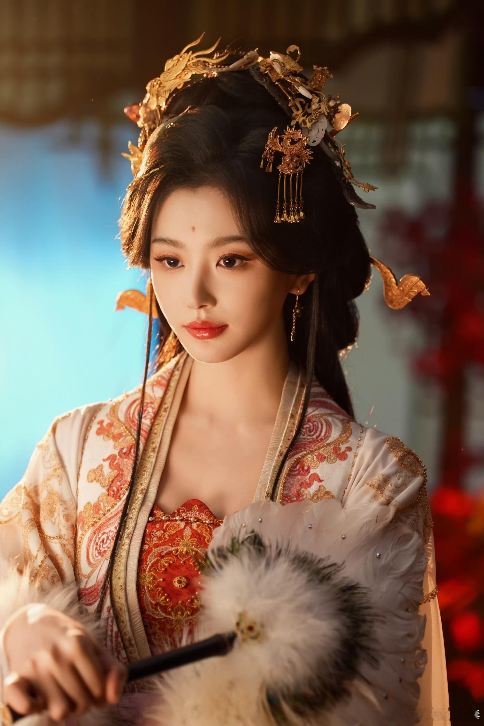 孔雪儿去哪儿进修的演技深宫之中步步为营的感觉被她演活了，前期小心翼翼的蛰伏，后期