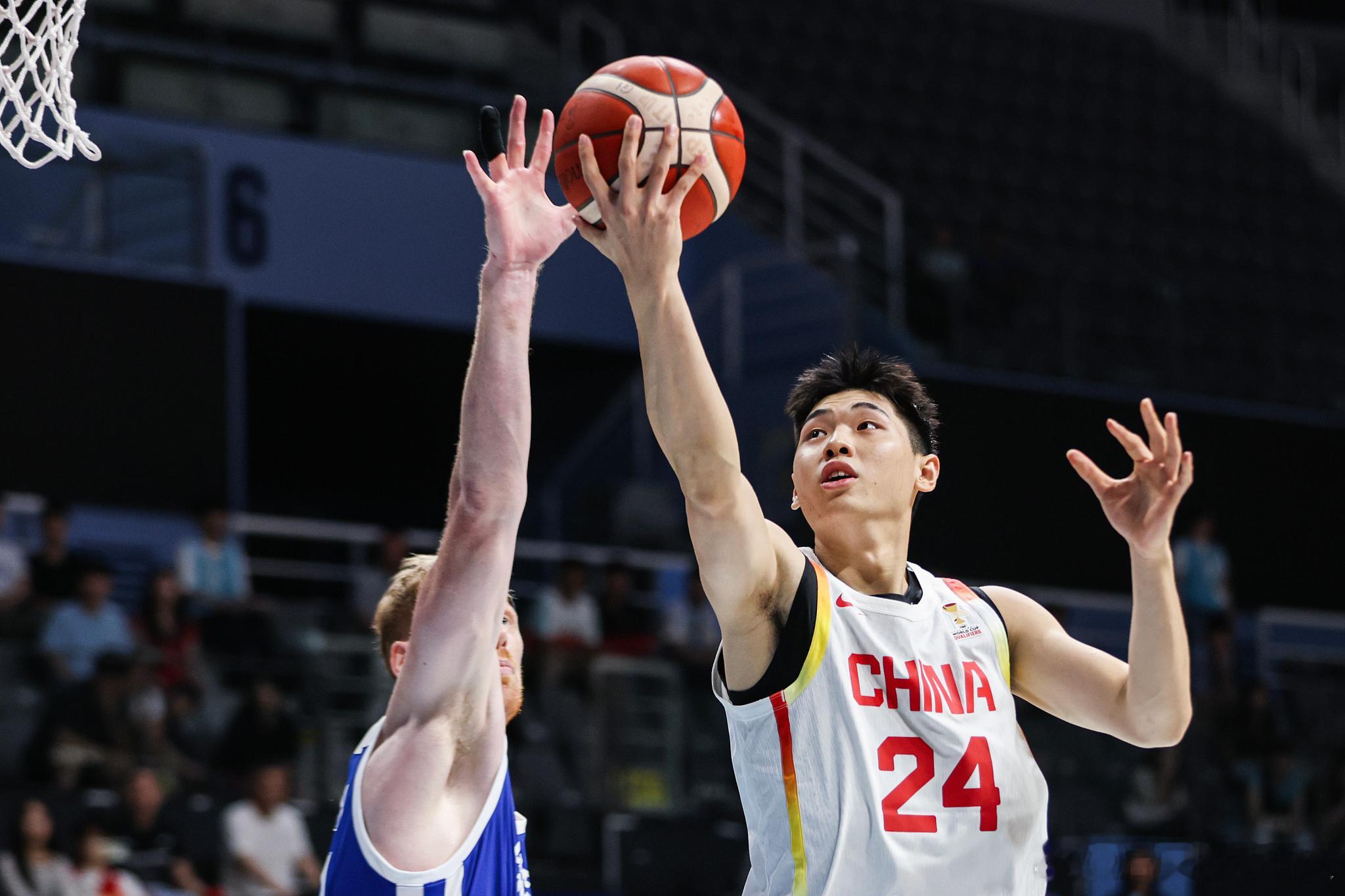 中国男篮进世预赛第二阶段中国男篮第一关过去了 世亚预第一阶段B组，中国男篮92-