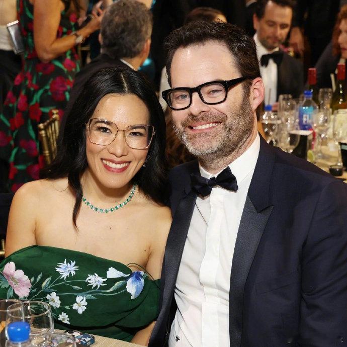 黄阿丽和男友分手 据外媒，知名脱口秀演员黄阿丽与演员比尔·哈德尔分手。两人交往两