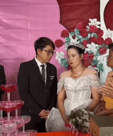 相互了解不够，所以出现了这种情况。不过也好，在没有入洞房前闹翻分手，比在一起生活