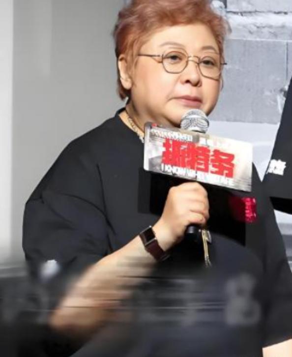 “太敢说了！”7月1日，李国庆突然发布视频，一开口就引爆全网。他不光宣布向韩红基