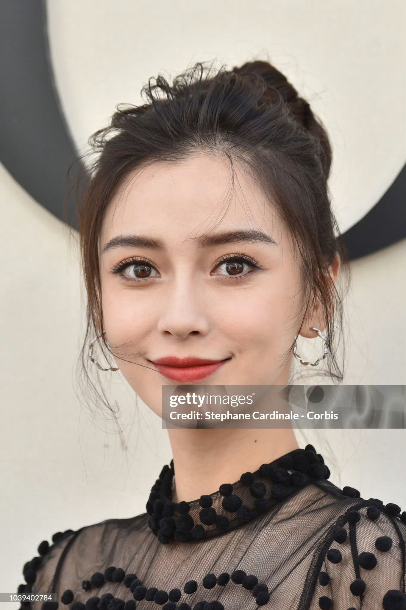 angelababy 杨颖 2018迪奥巴黎时装周  明艳动人的黑天鹅
