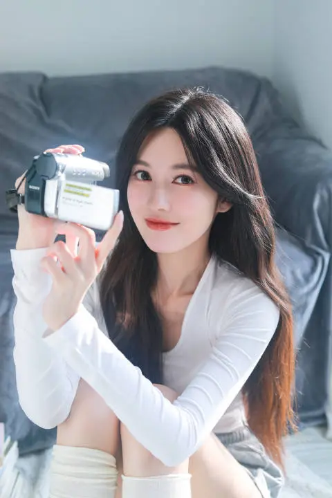 陆婷玉：偶尔换一种风格。