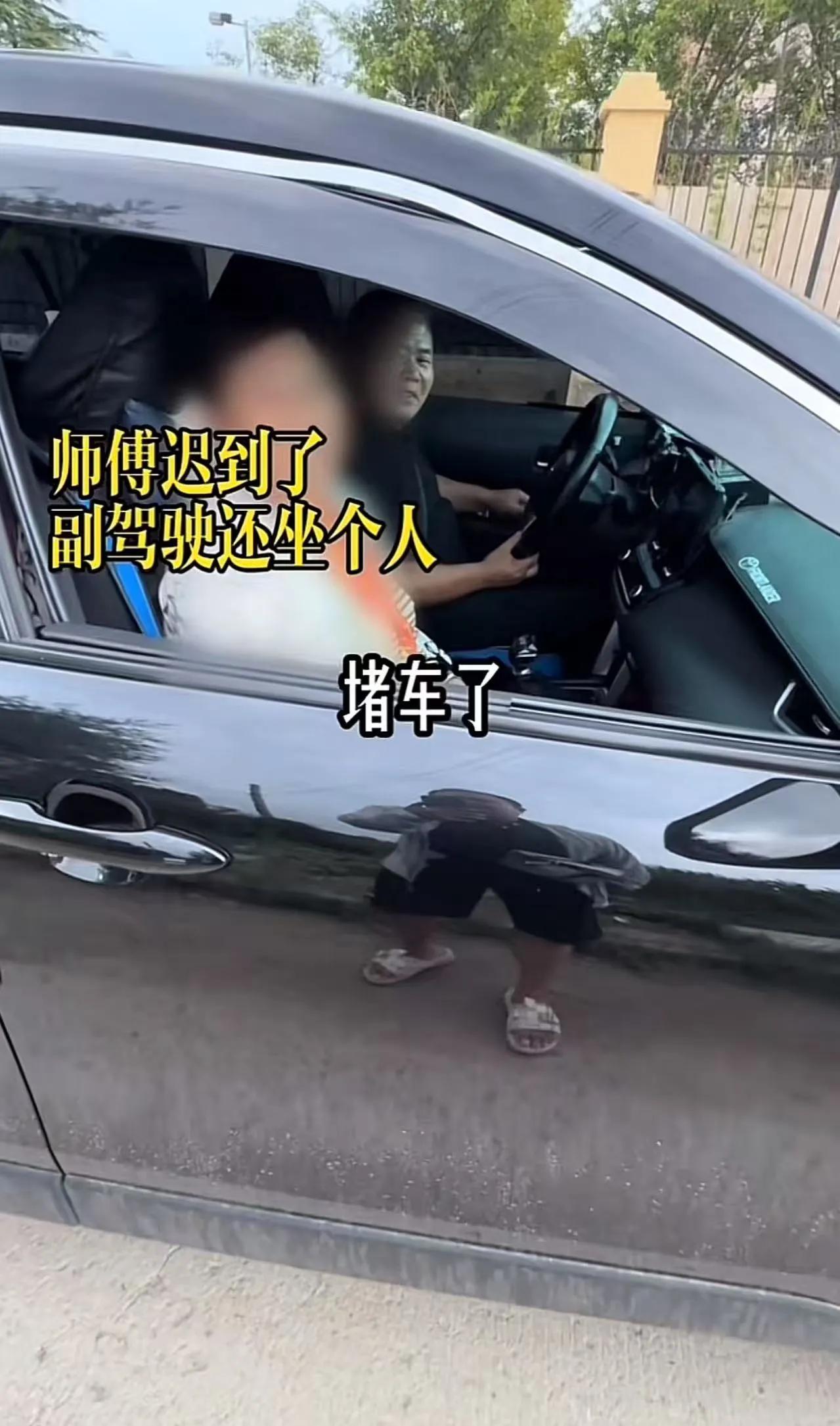 鼻子看酸了！江苏盐城，4名农民工下班去饭馆吃饭，却只点了一盘菜，但老板一点不生气