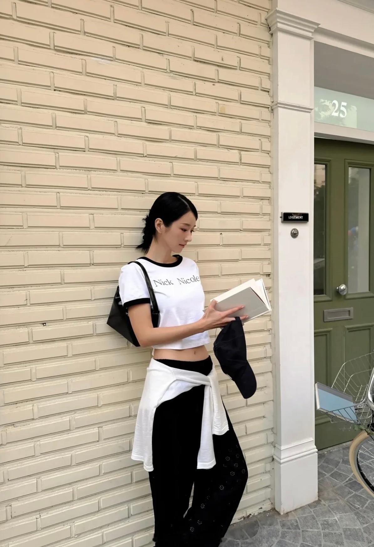 徐睿知 徐睿知  更新ins她很宠粉老跟粉丝团互动 ​​​