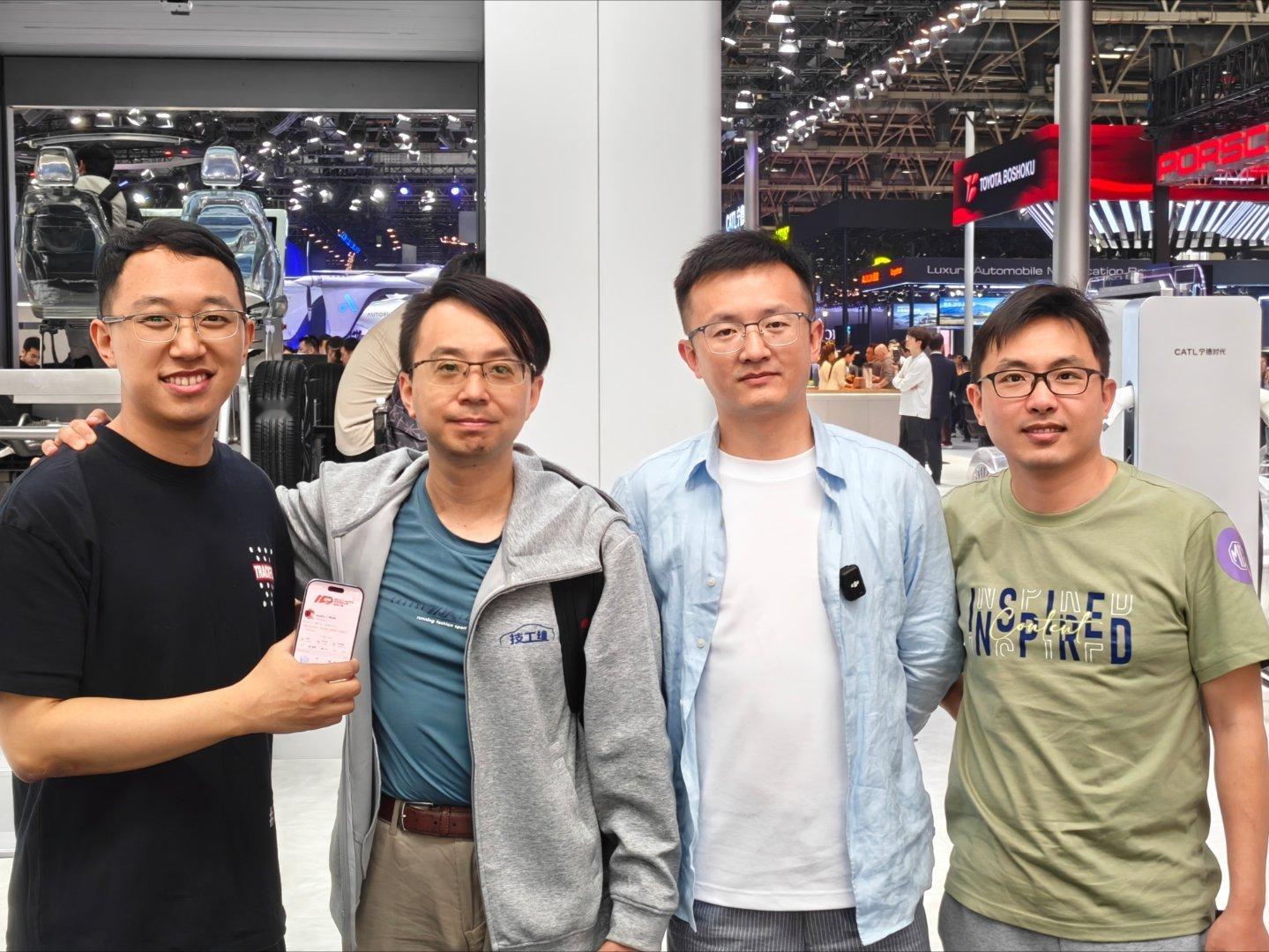 技工组五骑士北京车展合体技工组聊聊天