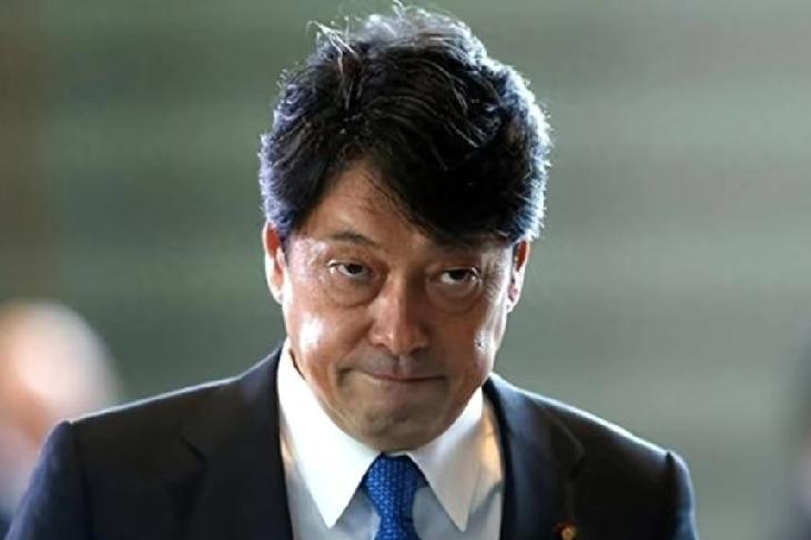 昨天，日本前防卫大臣小野寺五典在X上发文写道:“美国政府入侵委内瑞拉的行为，本身