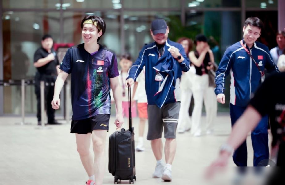 王楚钦今天真是让人跌破眼镜！3-1赢下比赛，他却直接甩出一句：“这是一场丑陋的胜