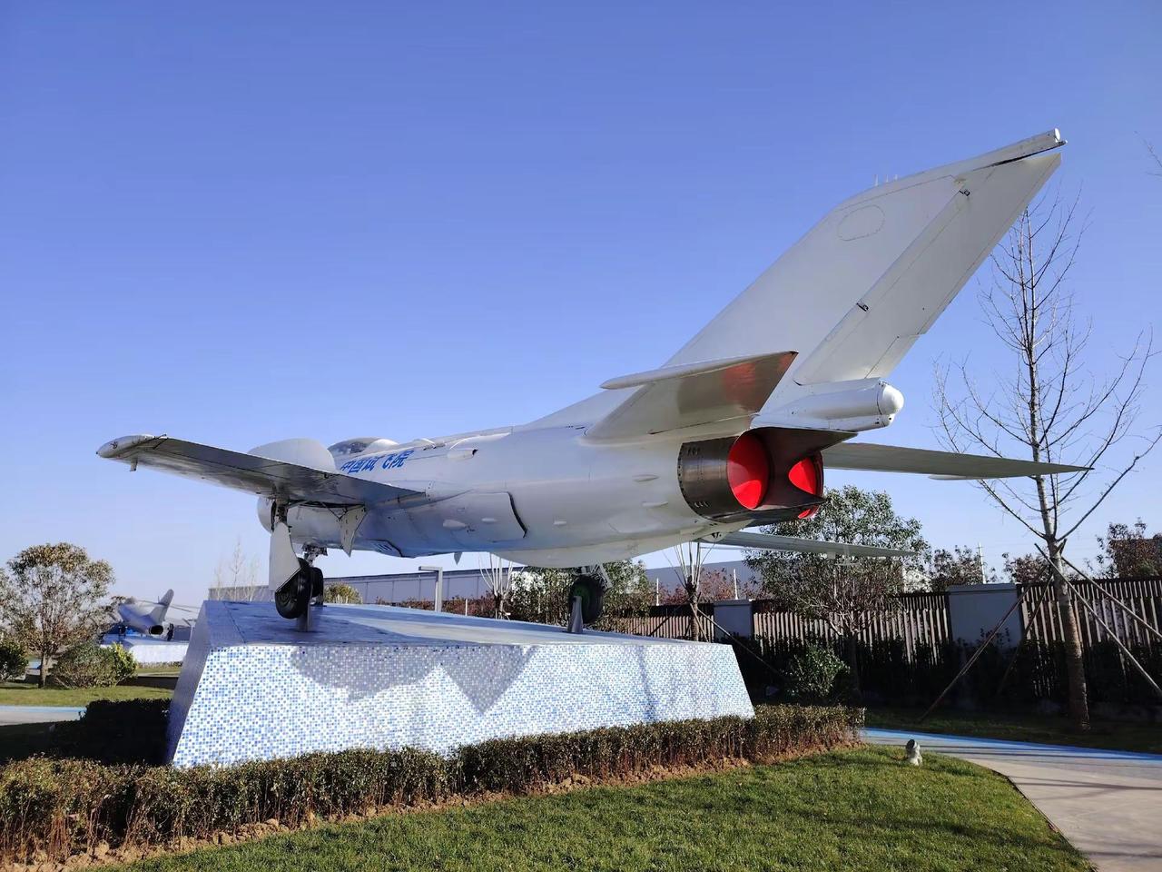 歼6甲飞机🛩🛩🛩