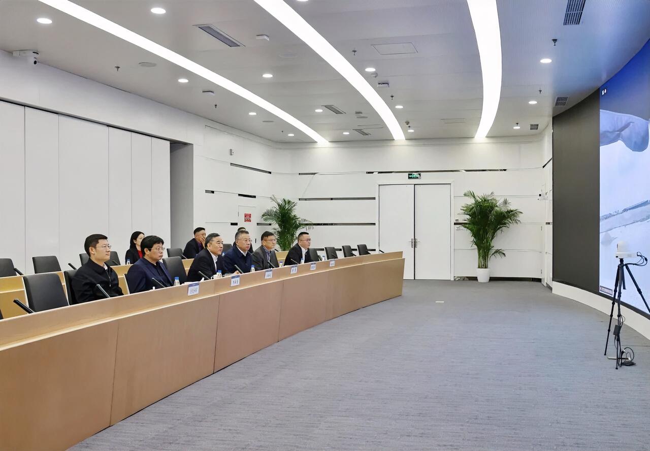 2026年1月1日，中交集团党委书记、董事长宋海良带队在公司总部生产运营监控中心