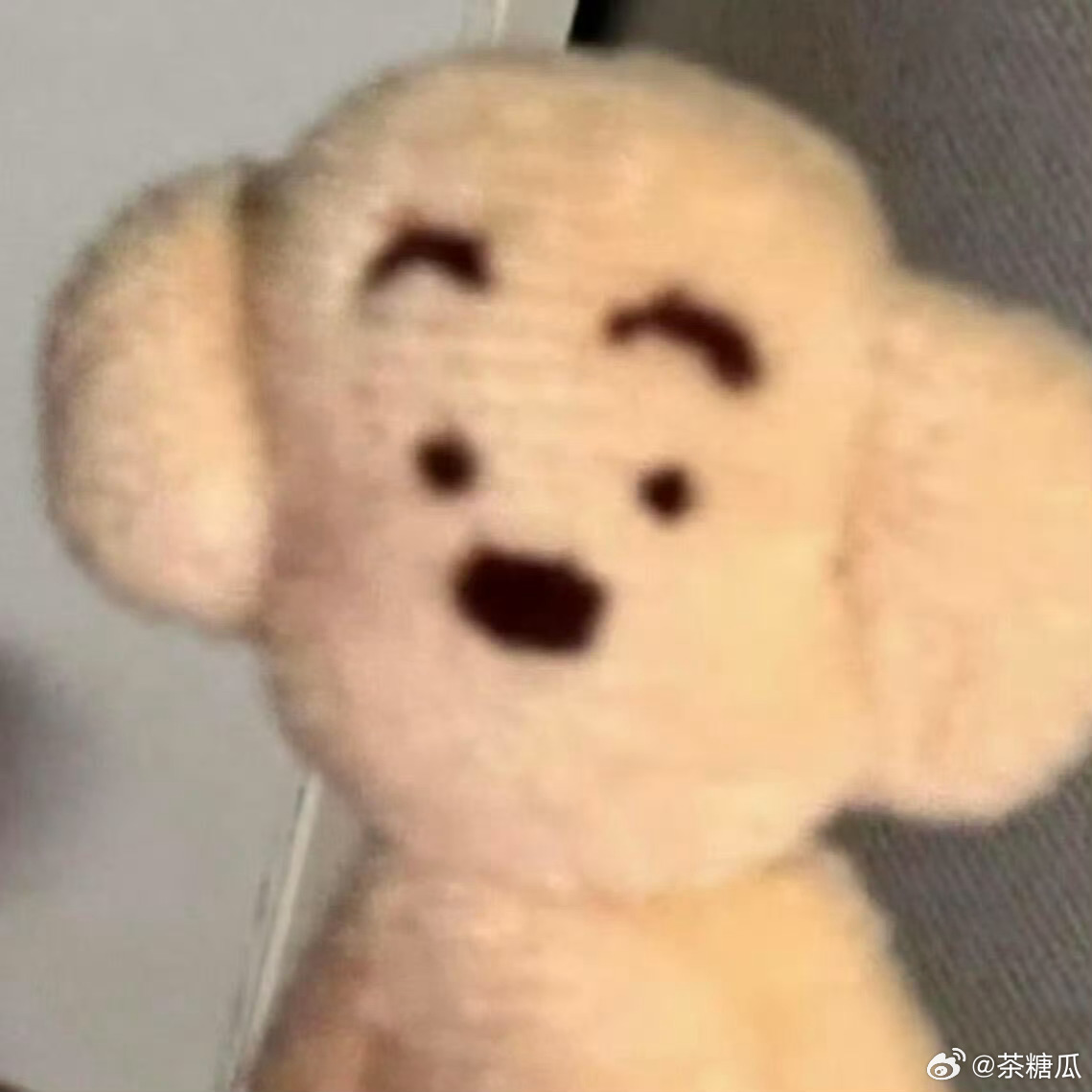 早呀朋友们！好困 