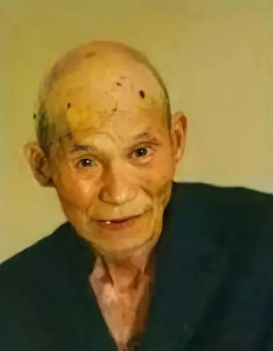 中国坐牢时间最长的人，20岁入狱，77岁才被放出来，进去时是一个年轻小伙子，出来