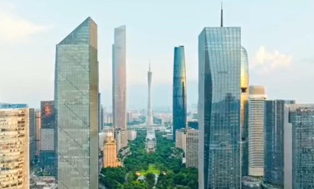 “百万英才汇南粤”续写广东就业担当人才聚势新篇章。
 
连续两年，每年吸纳超百万