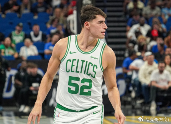 凯尔特人117-112战胜灰熊。赛后，凯尔特人主帅马祖拉接受媒体采访时，谈到了本