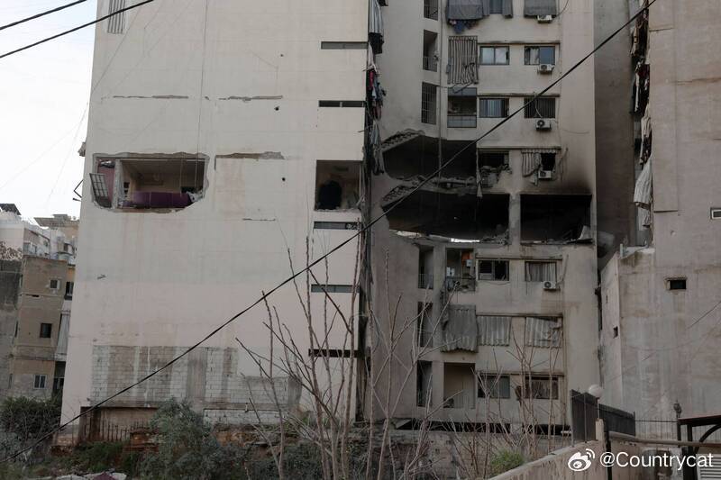 以色列针对伊朗高层展开定点打击，疑似通话录音曝光海外新鲜事美以伊冲突中东现场直击