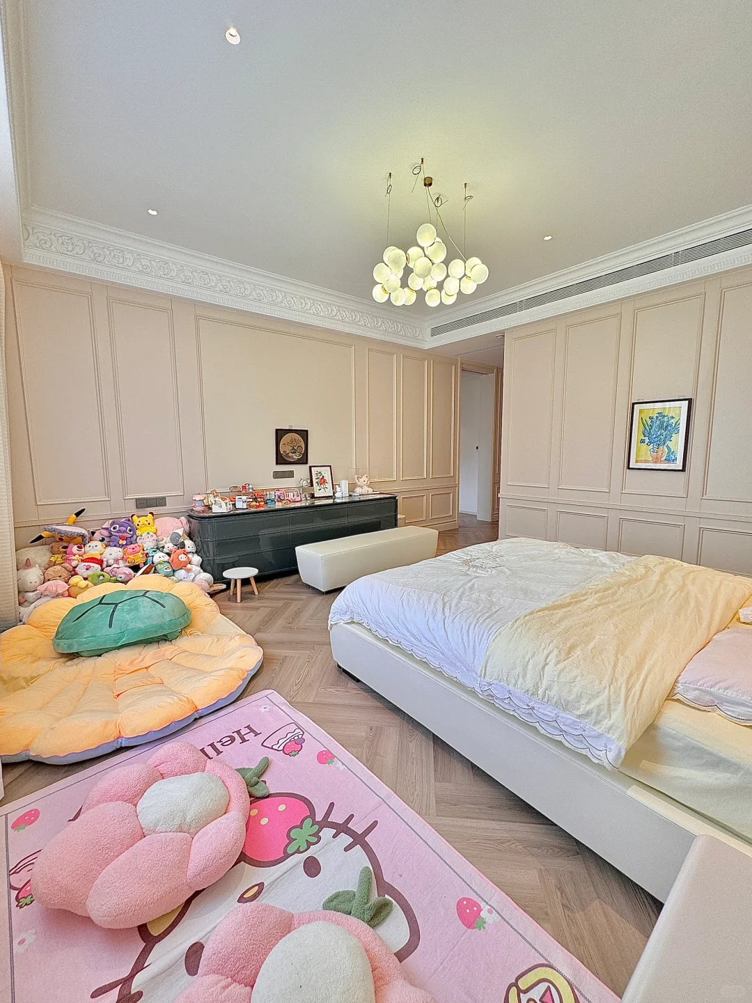 2400㎡独栋🏠｜我女儿香香软软de卧室大公开