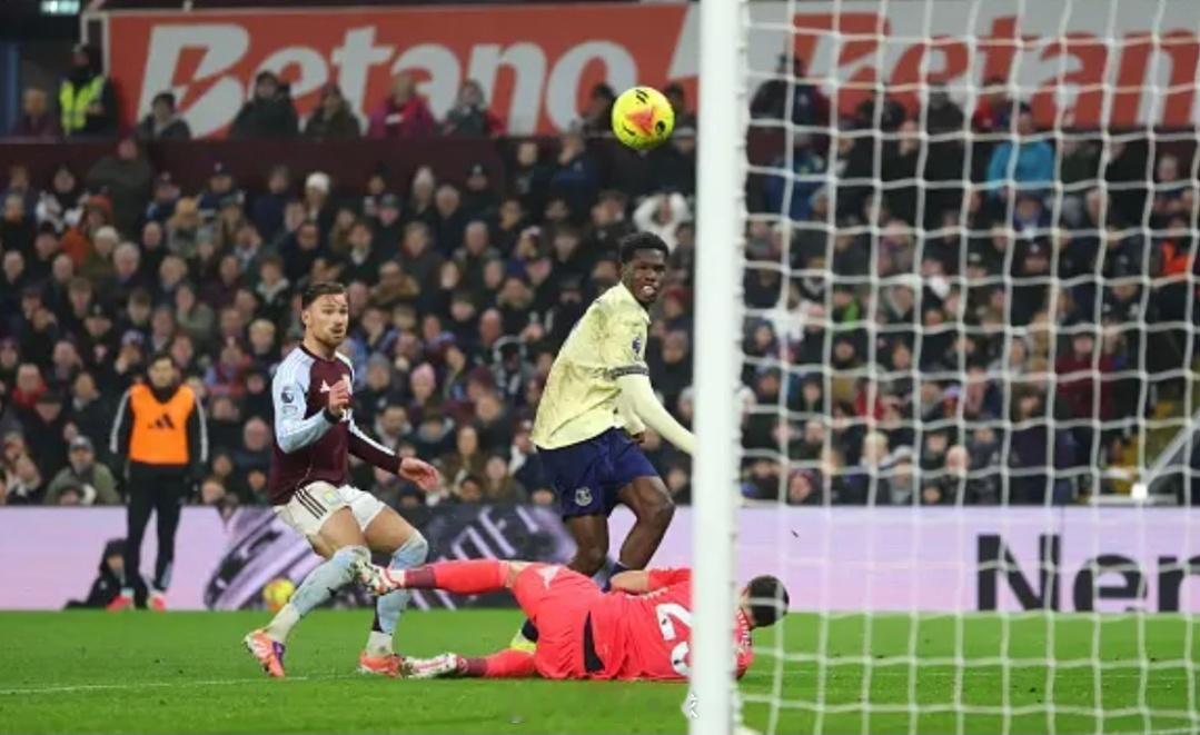 你不赢我也不赢，英超前四球队本轮均未能拿下胜利随着刚刚结束的英超第22轮第9场比