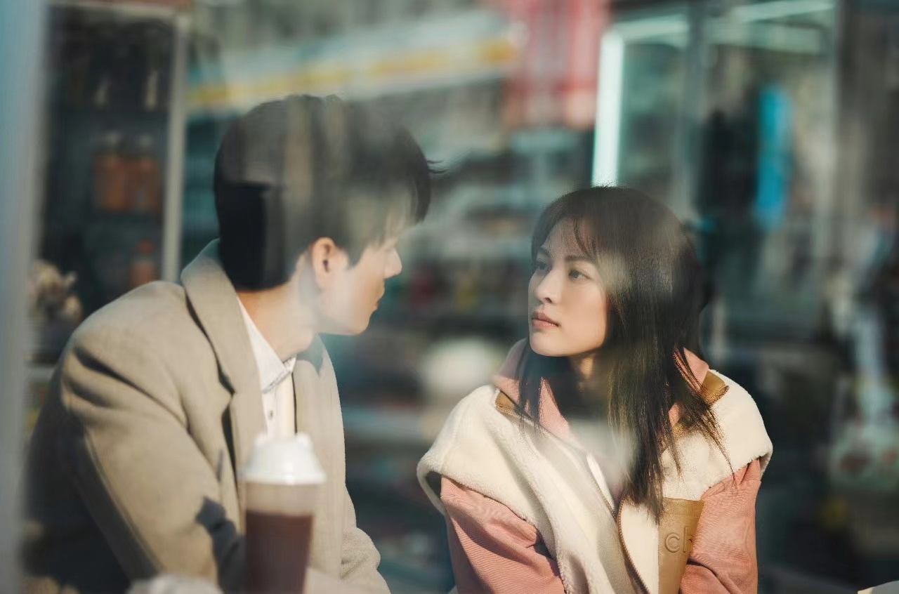 #跟着江湖学穿搭# 这个冬天就让我们一起跟着江湖学美美的穿搭吧，这样的话冬天出门