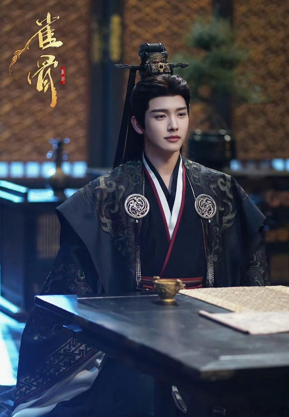 《雀骨》的男二要是换个演技好点的这个角色应该会爆，可惜了，王以纶其实挺帅的，不过