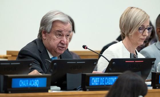 联合国秘书长古特雷斯最近在2026年裁军谈判会议上说了一段话，语气挺重。他说现在