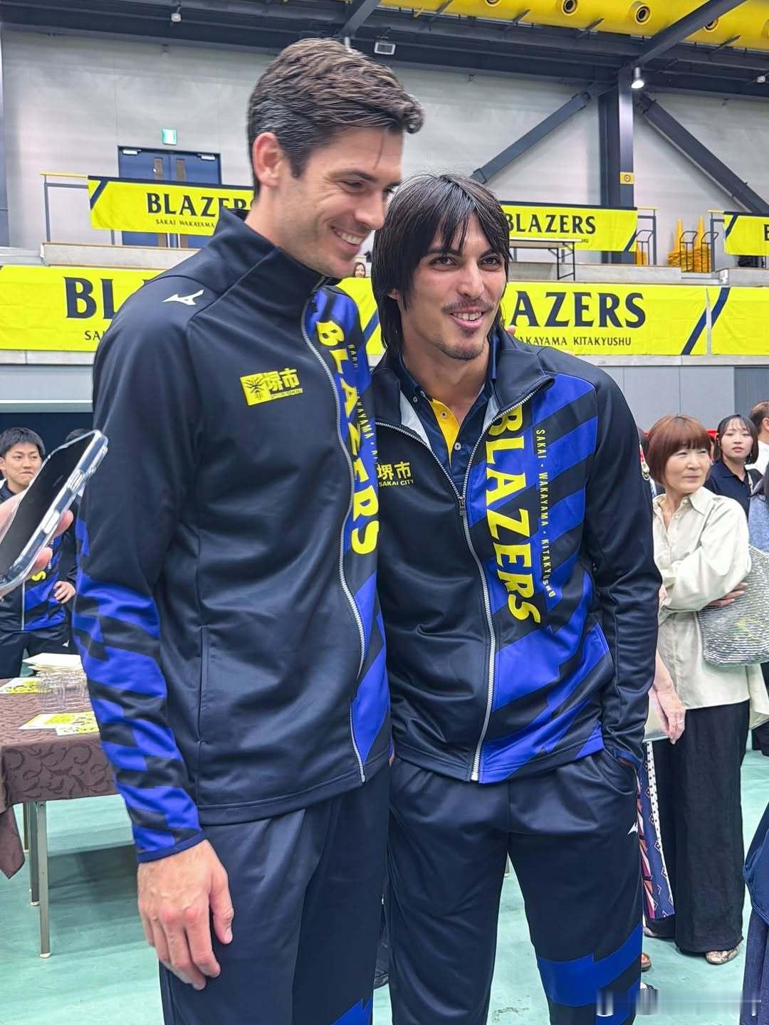 安德森&渡边晃瑠马修安德森日本男排超级联赛 ​​​
