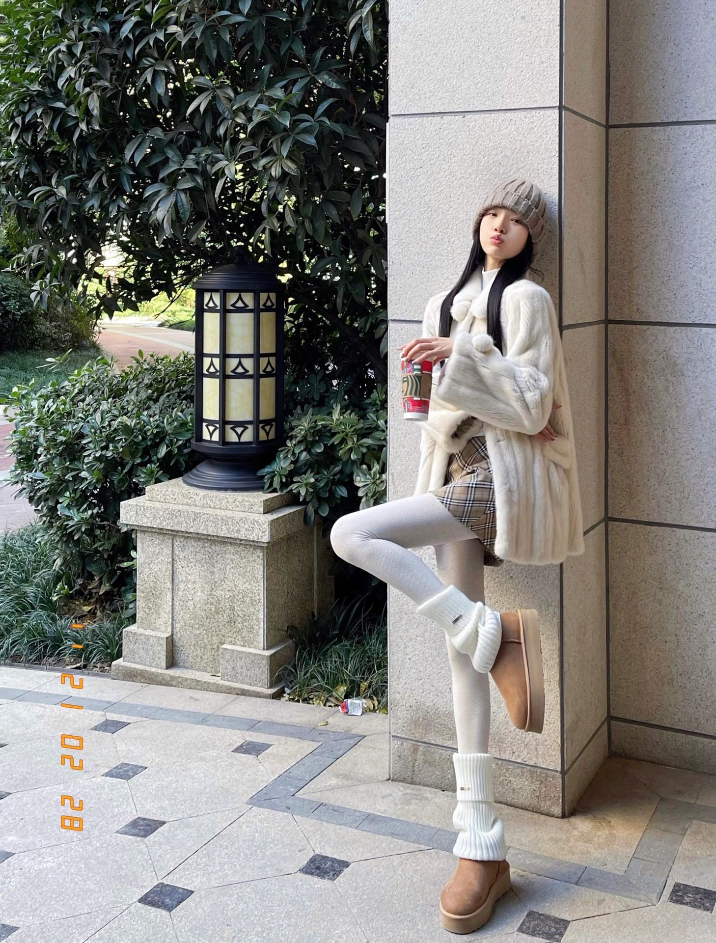 穿对白貂 才会显瘦哦