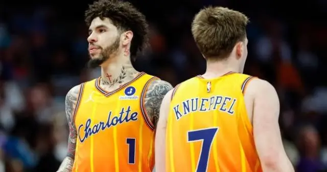 常规赛三分冠亚军合计22中2 鲍尔将功补过