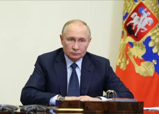 普京答200年后的俄罗斯将是怎样
俄罗斯总统普京在年度“直播连线”活动中表示：“