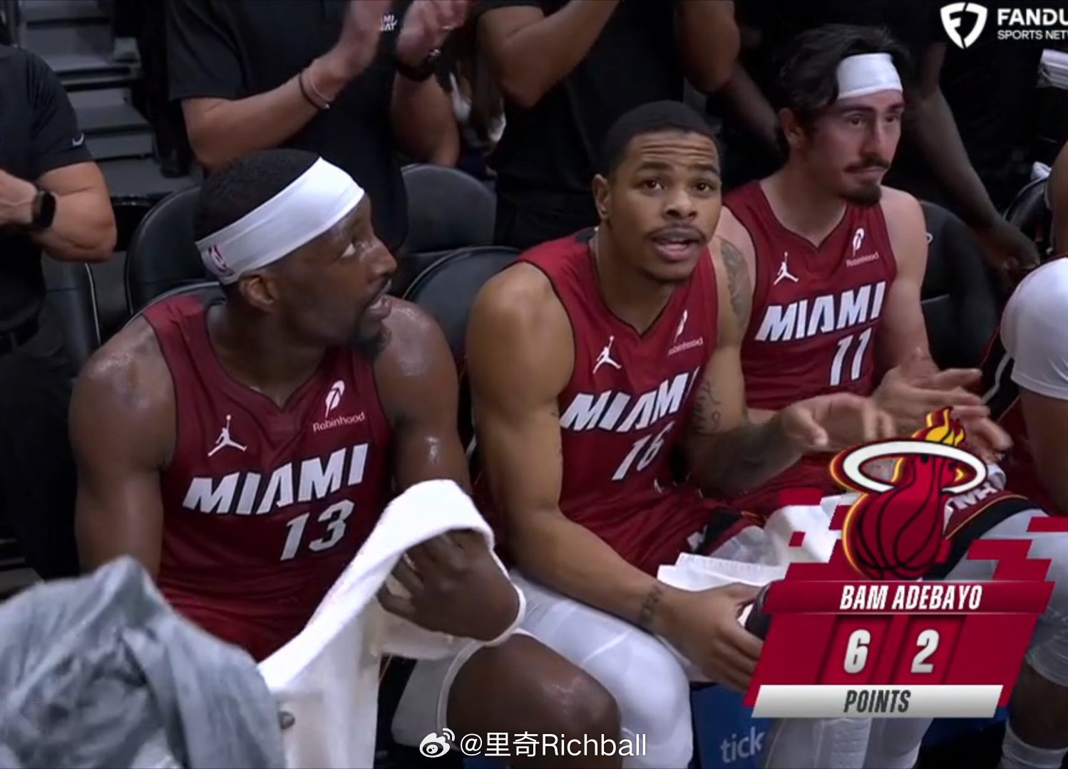 三节结束阿德巴约62分了，在我这成功获得永久免喷权，以后谁要是再给队长取侮辱性外