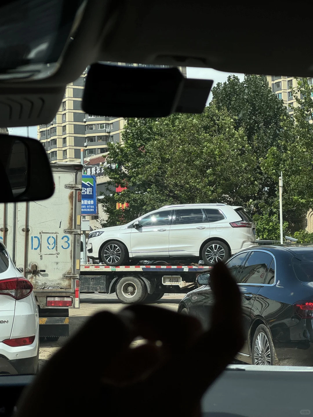 一场大雨，全成了水泡车…..