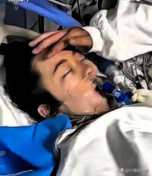泪目！河南21岁女孩病危，临终前死死抓住父亲的手，说出自己最后遗愿，父亲当场跪地
