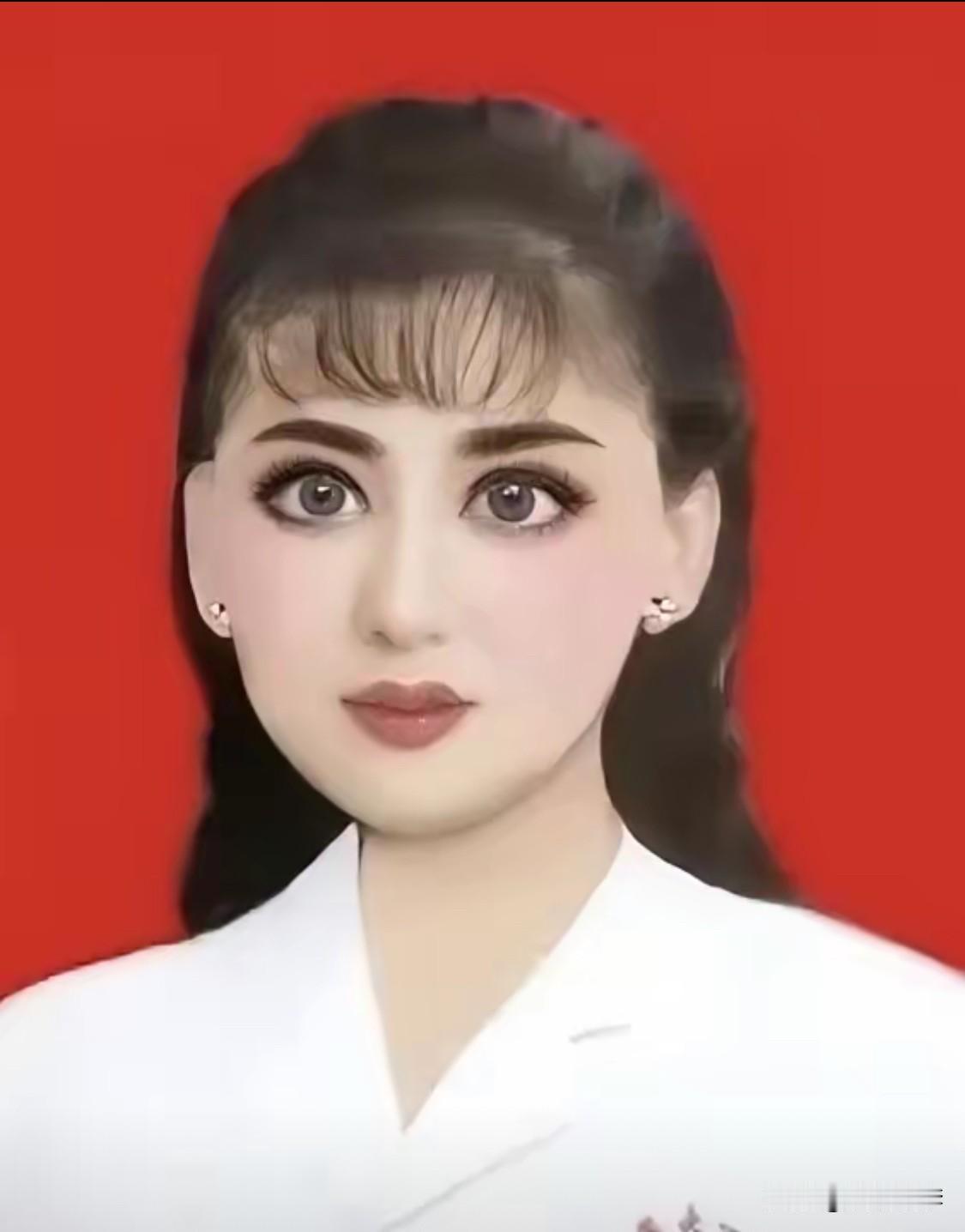 哈哈，山西医科大学第一医院精神科郎小娥主任的“十级美颜”证件照火速出圈！

看了