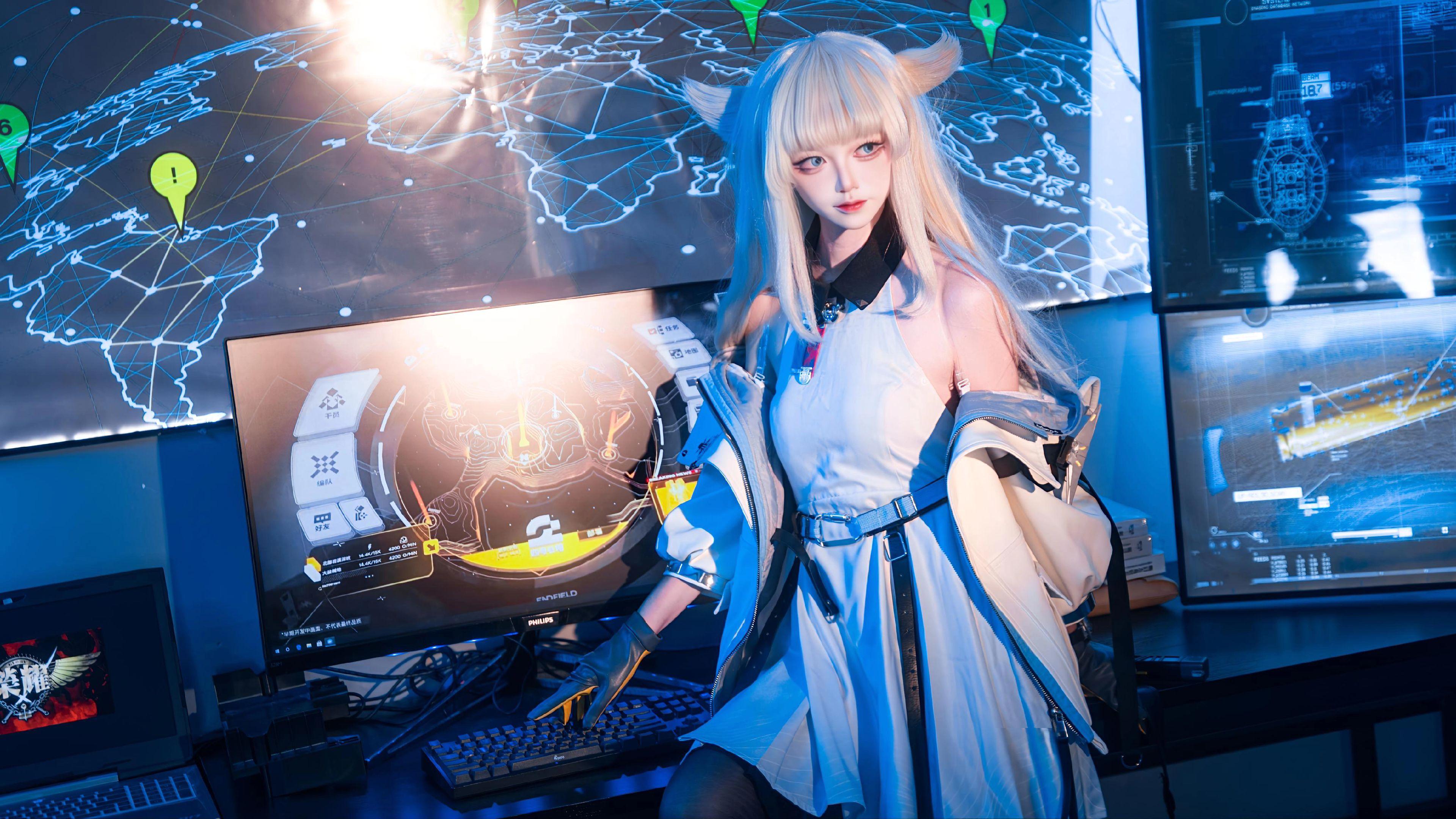 管理员你好，我是佩丽卡。开门我要玩三测!～      服装