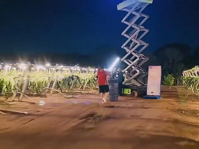 陈赫五哈抽粉丝送旅游基金本来只是偶然刷到收官互动片段，一下子对陈赫好感大增，他真