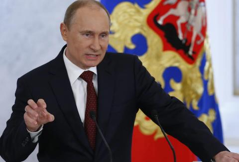 俄罗斯这波操作直接让全球哗然，20号下午俄国家杜马上演罕见一幕，450名议员零反