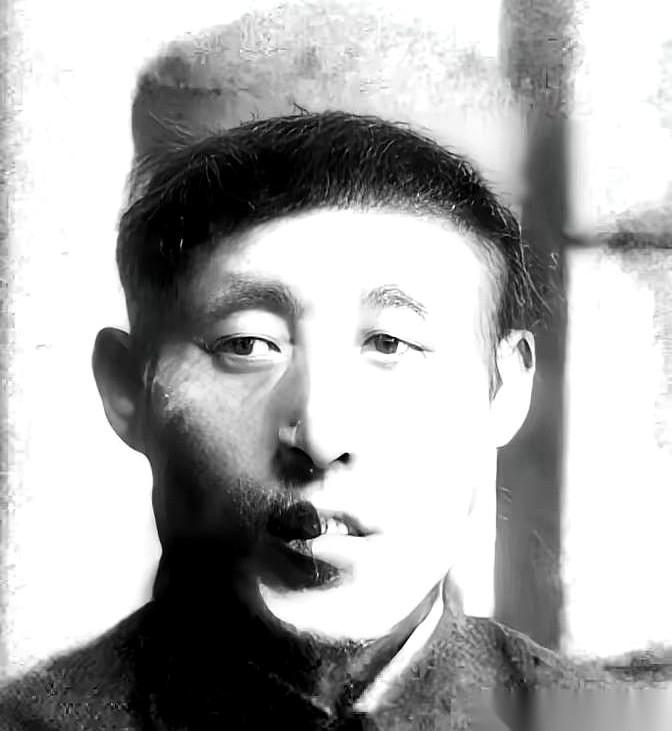 60两黄金，一把短枪，连人带钱凭空消失。

1940年的东北，寒风裹着炮火，日伪