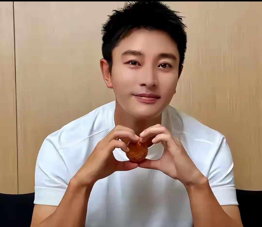 去世传闻真相大白才10个月，贾乃亮近况曝光，一点不意外娱乐 明星