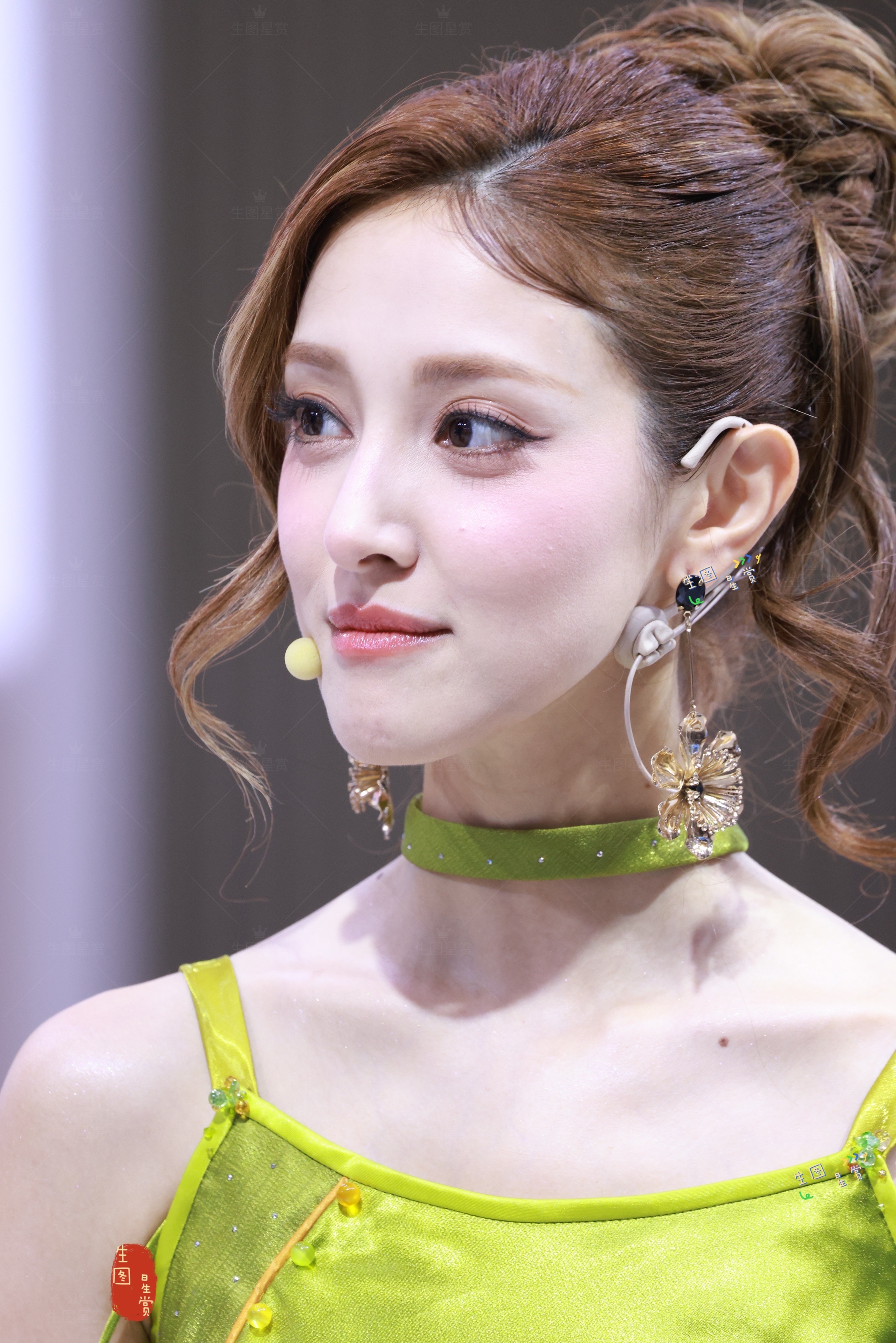 陈凯琳粤港澳大湾区车展站台薄荷绿明艳洋气💚🧚♀️ 