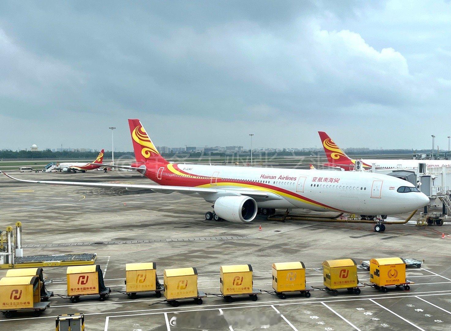 这就是提新车的气味吗[好喜欢] （地面展示拍摄） ​​​