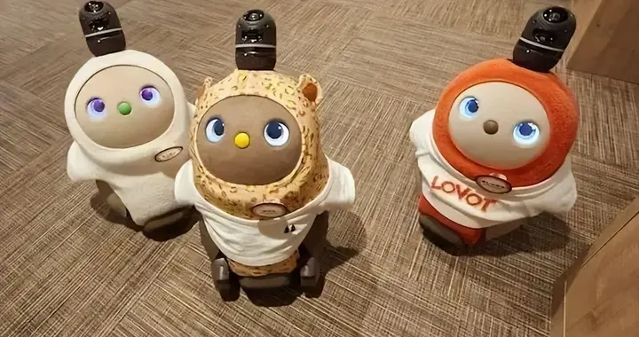 399元一个秒售罄，华为入局千亿“情绪生意”