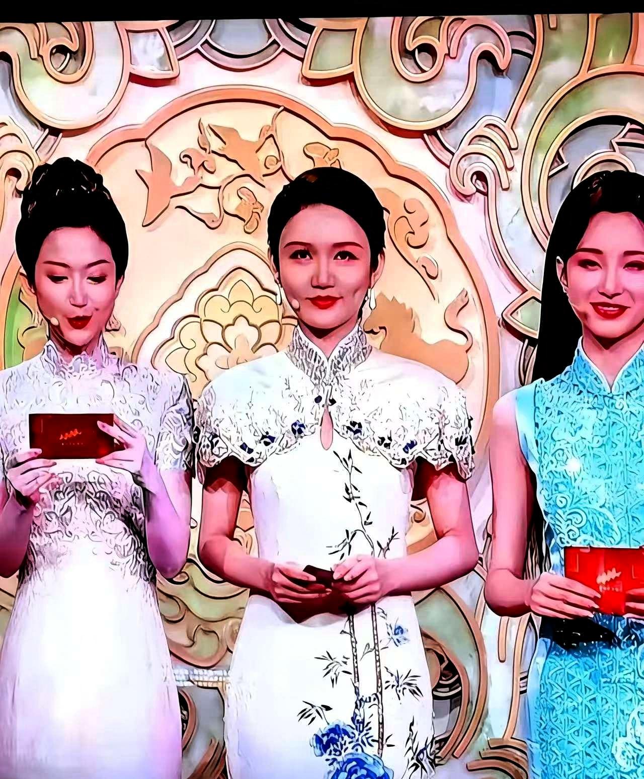 春晚办了40多年，真正能镇住场子的女主持，其实就2个半。

倪萍、董卿，还有周涛