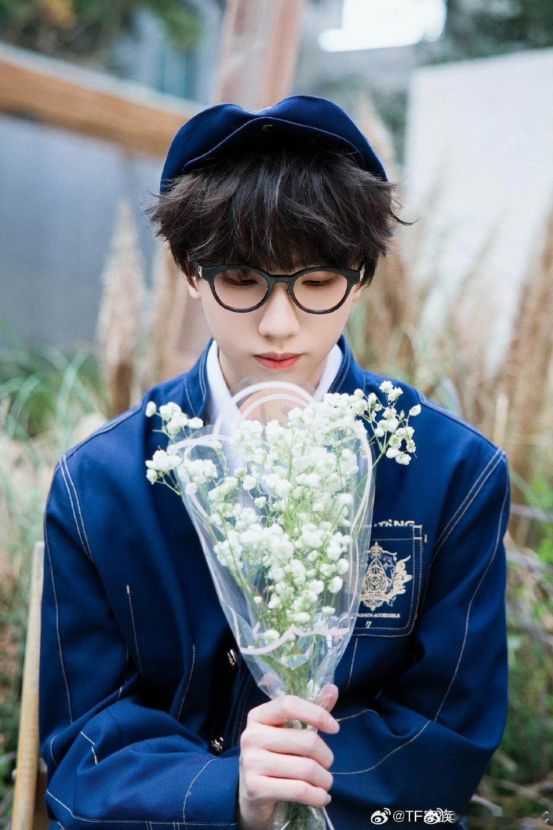 聂玮辰 时代峰峻最夸张的老钱时代峰峻最夸张老钱聂玮辰来袭，豪宅豪车双配置，机票自