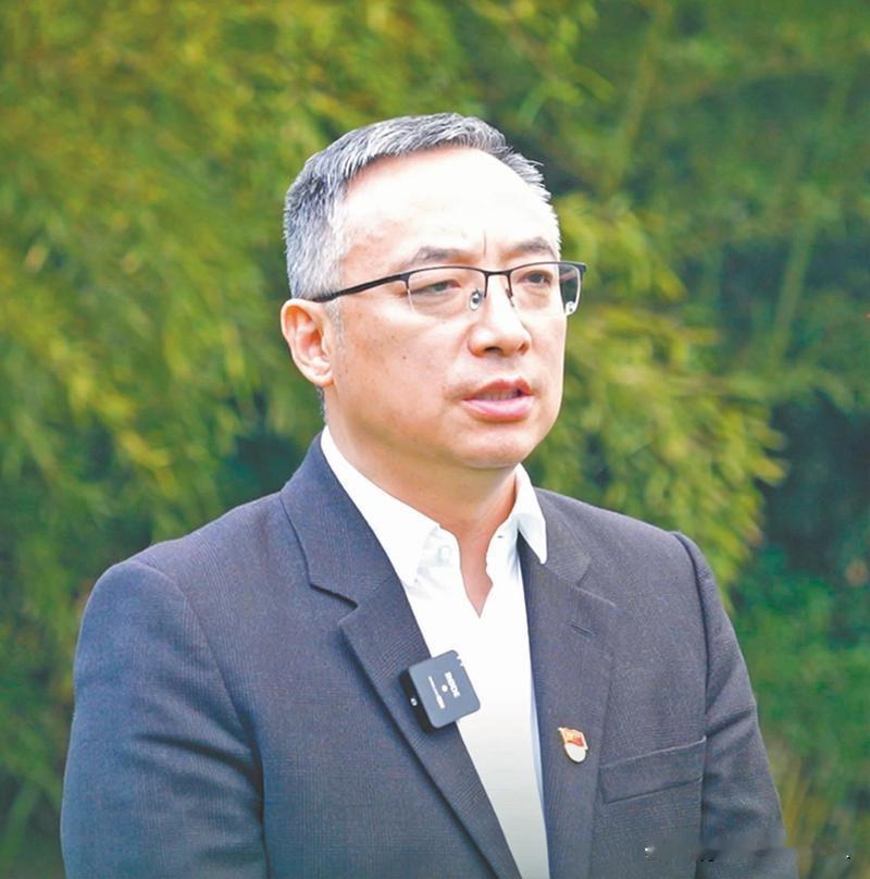 ……6月22日，主政德阳市罗江区近6年的【黄琦】被查，心里挺不是滋味的，因为从他