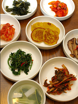 【#韩国首尔市7月起对学校供餐进行全面辐射检测#】韩国首尔市教育厅相关人士17日