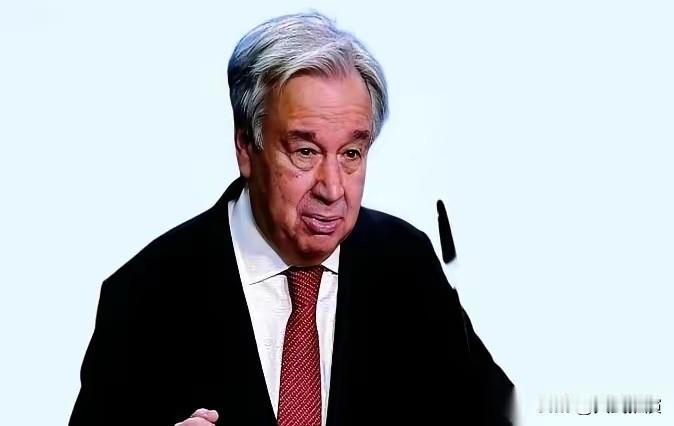 联合国，要从纽约“搬家”了。

联合国直接把纽约近400个岗位全挪去欧洲，这事看